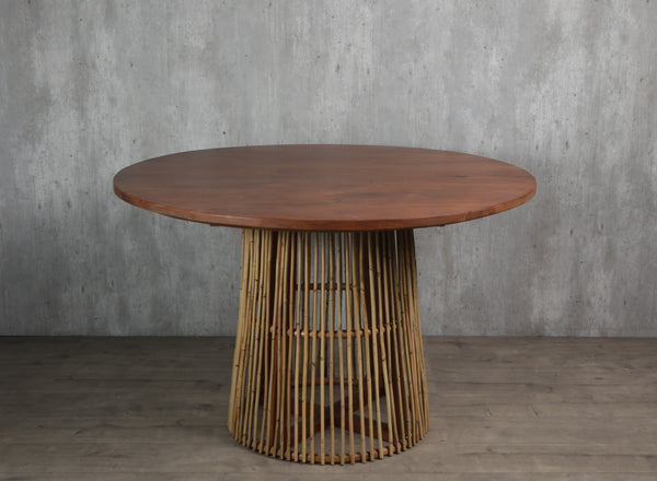 Mesa Comedor Aura